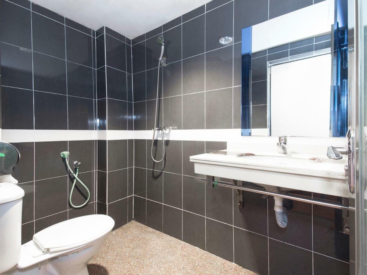 Oyo 419 City Boutique Hotel Bangi Kültér fotó