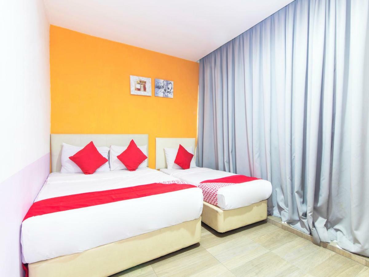 Oyo 419 City Boutique Hotel Bangi Kültér fotó