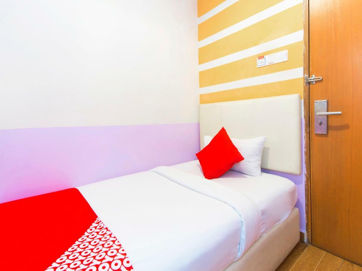Oyo 419 City Boutique Hotel Bangi Kültér fotó
